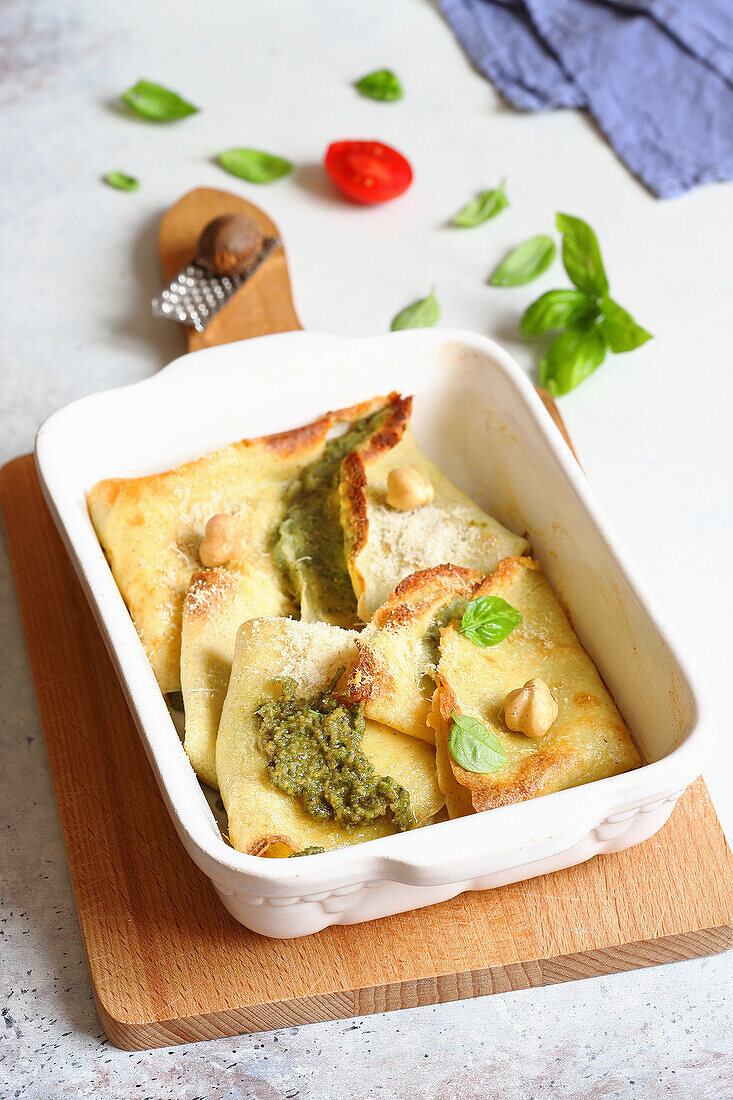 Crepes with ricotta and basil cream