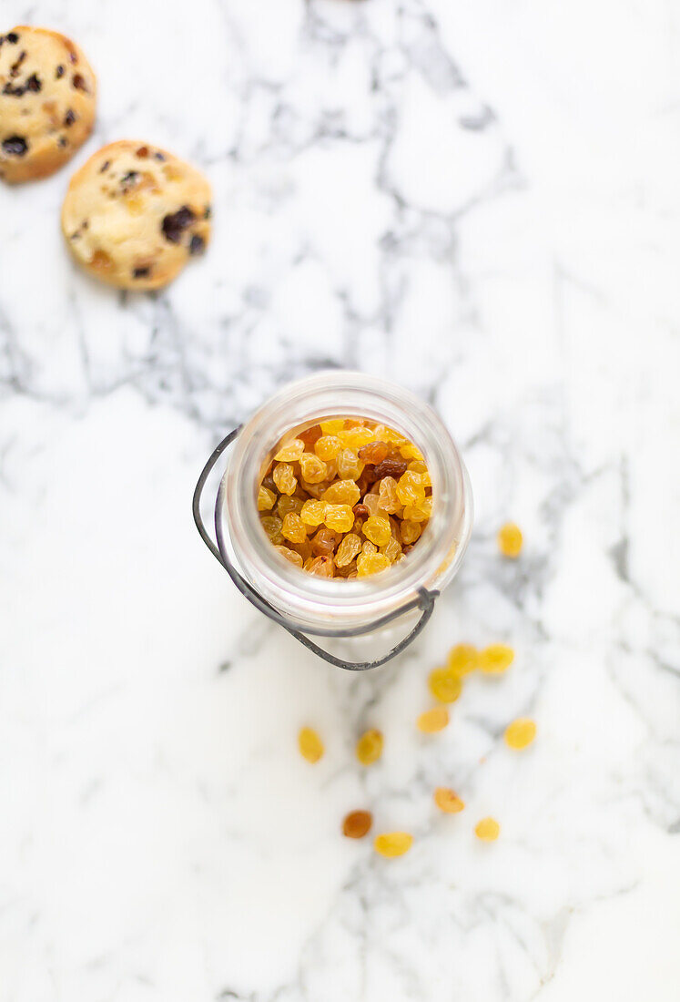 Golden sultanas in a jar