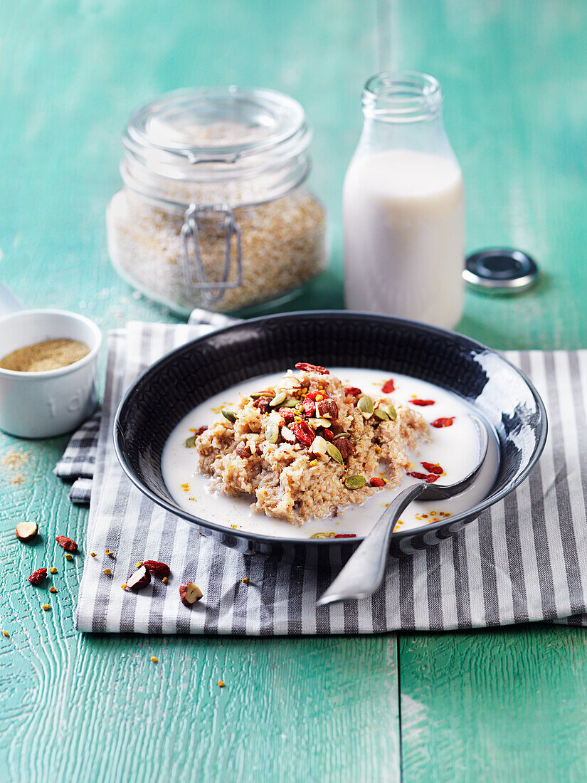 Buckweat porridge with almond milk, pumpkin seeds and dried gojiberries