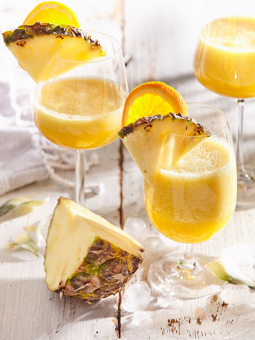 Pineapple cocktail