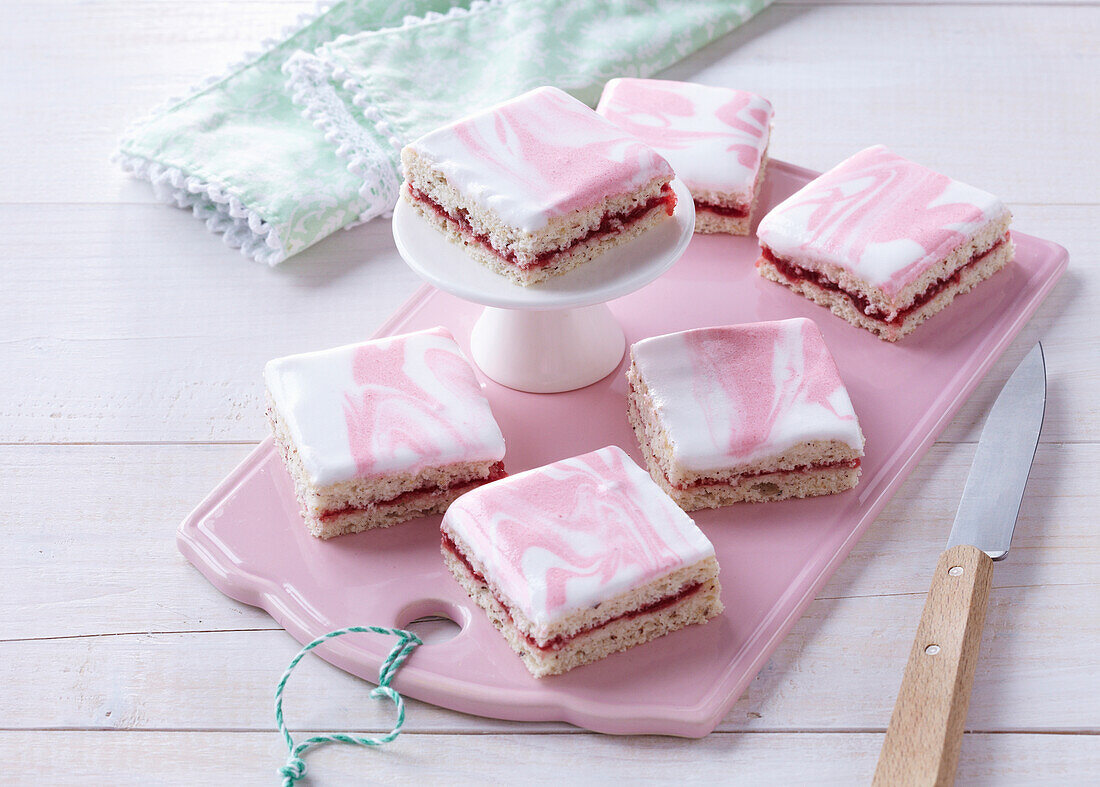 Meringue cuts with rainbow icing