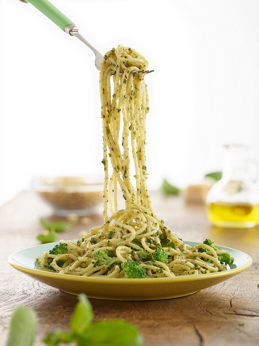 Broccoli and basil pesto pasta
