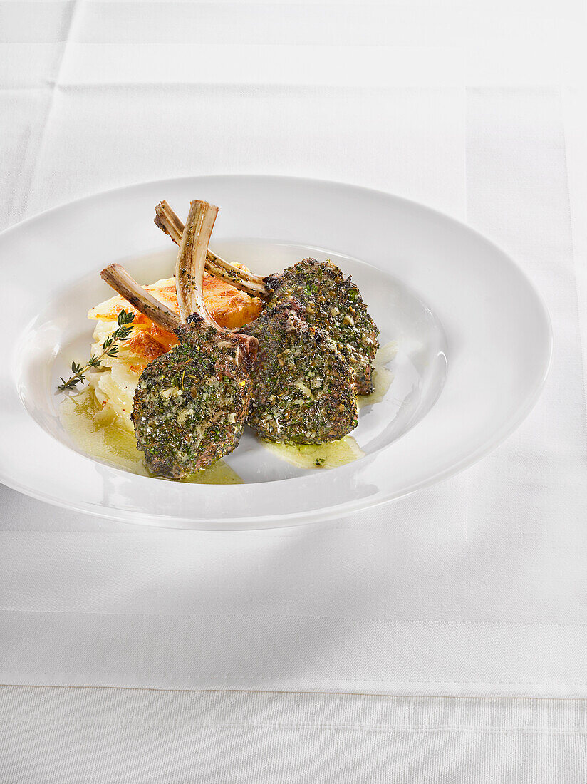 Lamb cutlets with herbs and mustard