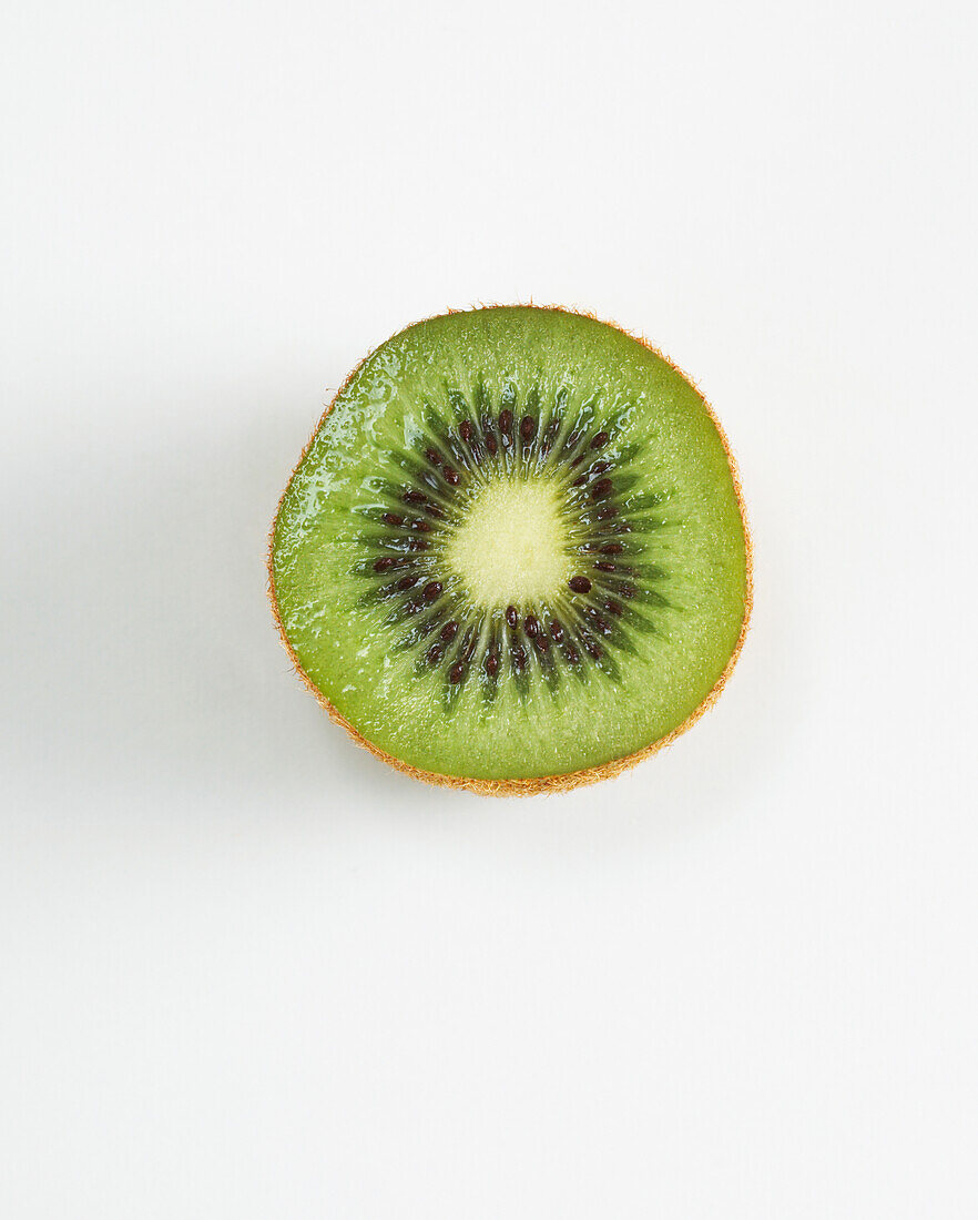 Sliced kiwi fruit