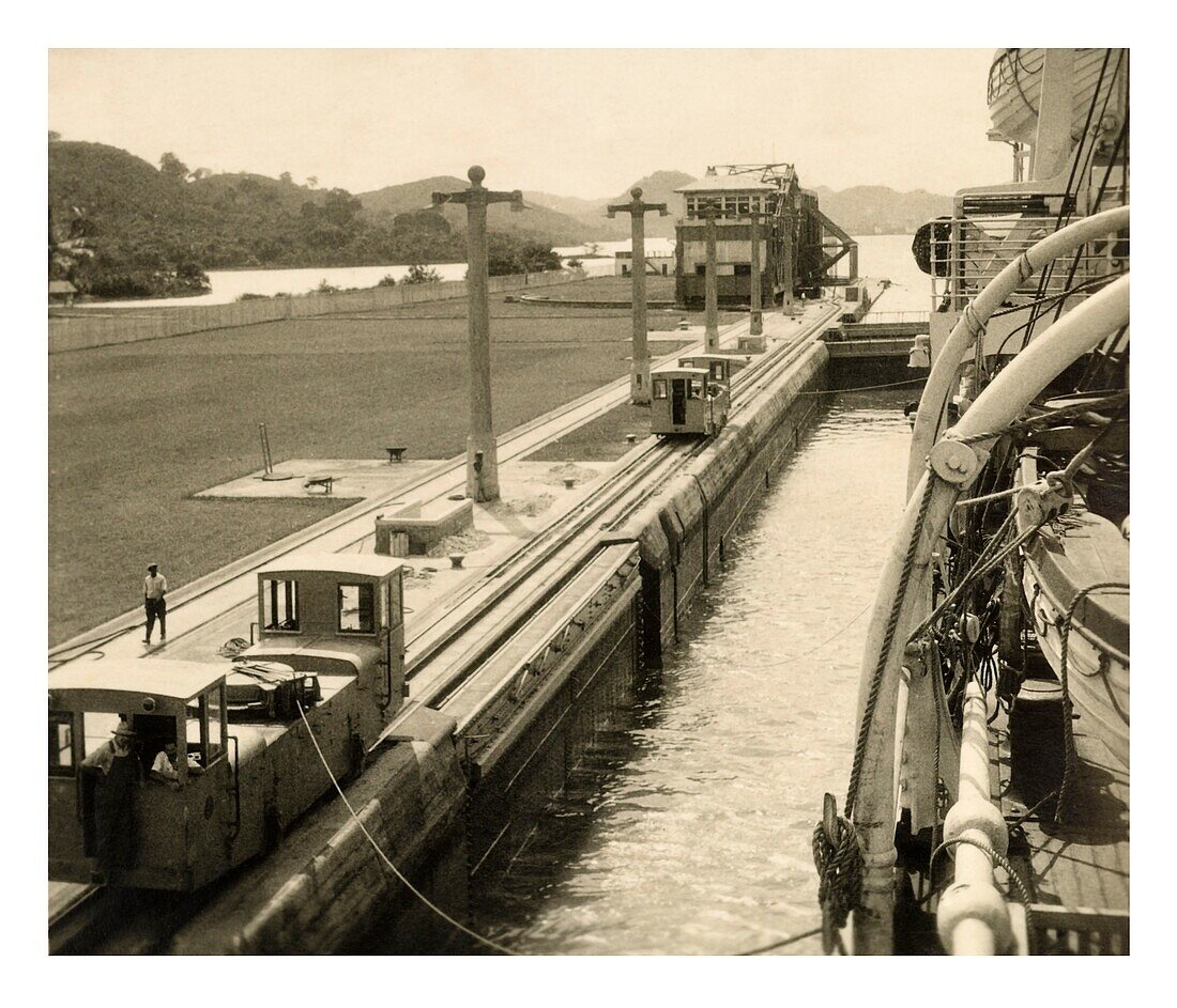 Panama canal SS Orbita in a lock c.1930