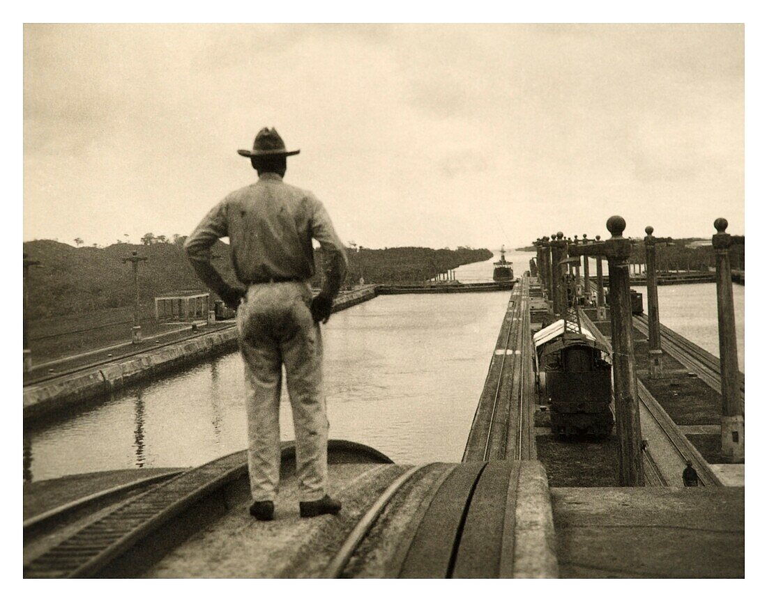 Panama canal Gatun Lock ramp c.1930s
