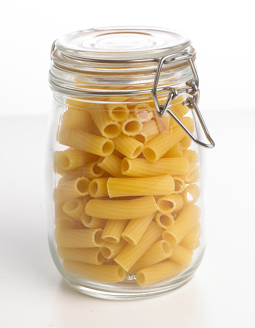 Jar of dried rigatoni pasta
