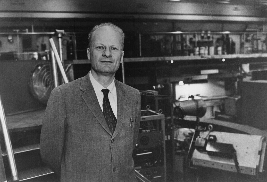 Hans Bethe, German-US physicist