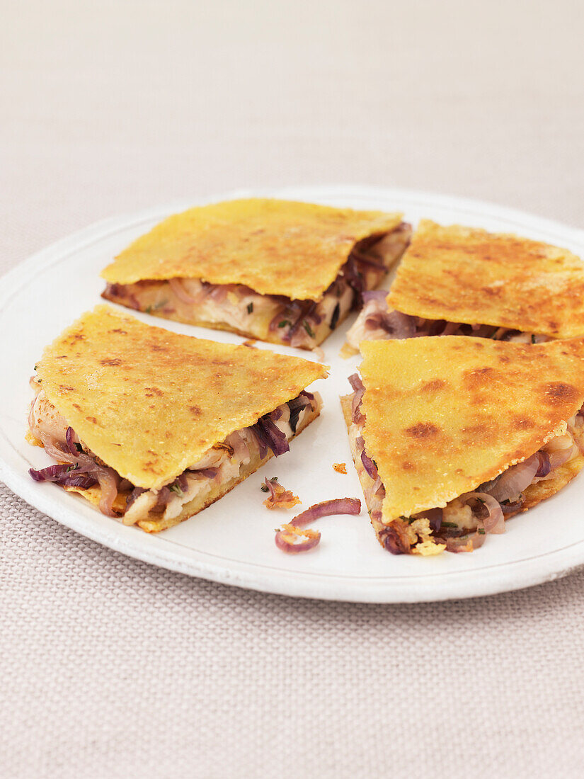 Quesadilla with chicken and sweet onion