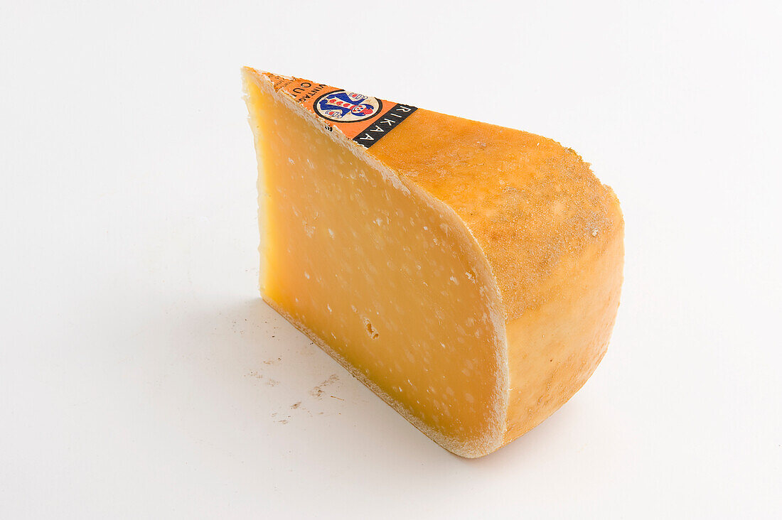 New Zealand Karikaas Vintage Leydon cow's milk cheese