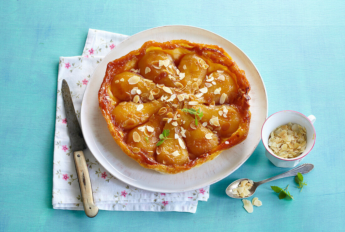 Tarte Tatin with pears