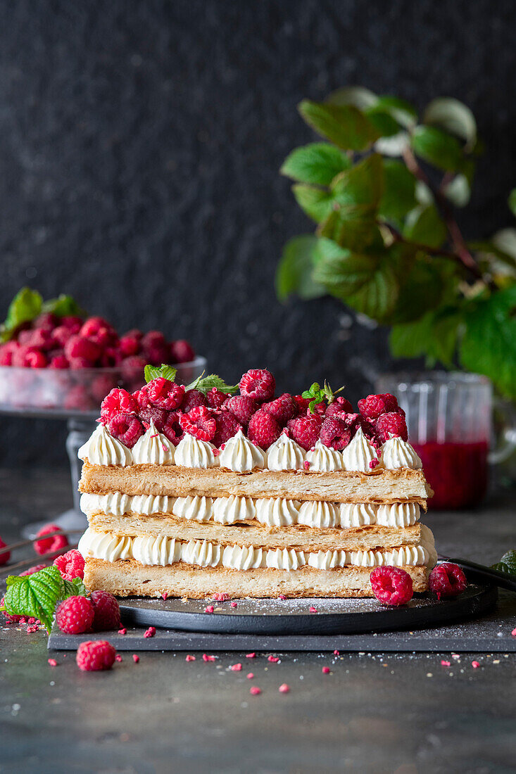 Raspberry mille feuilles