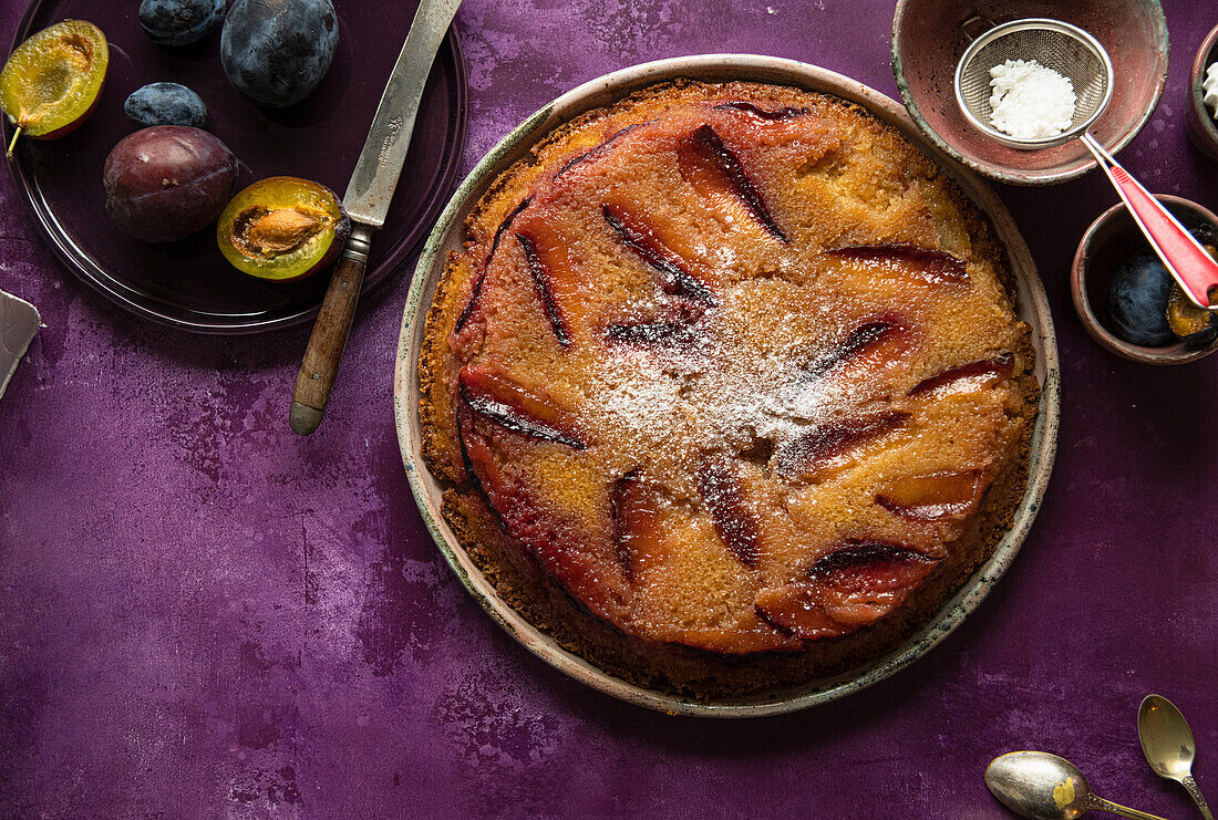 Overturned plum cake