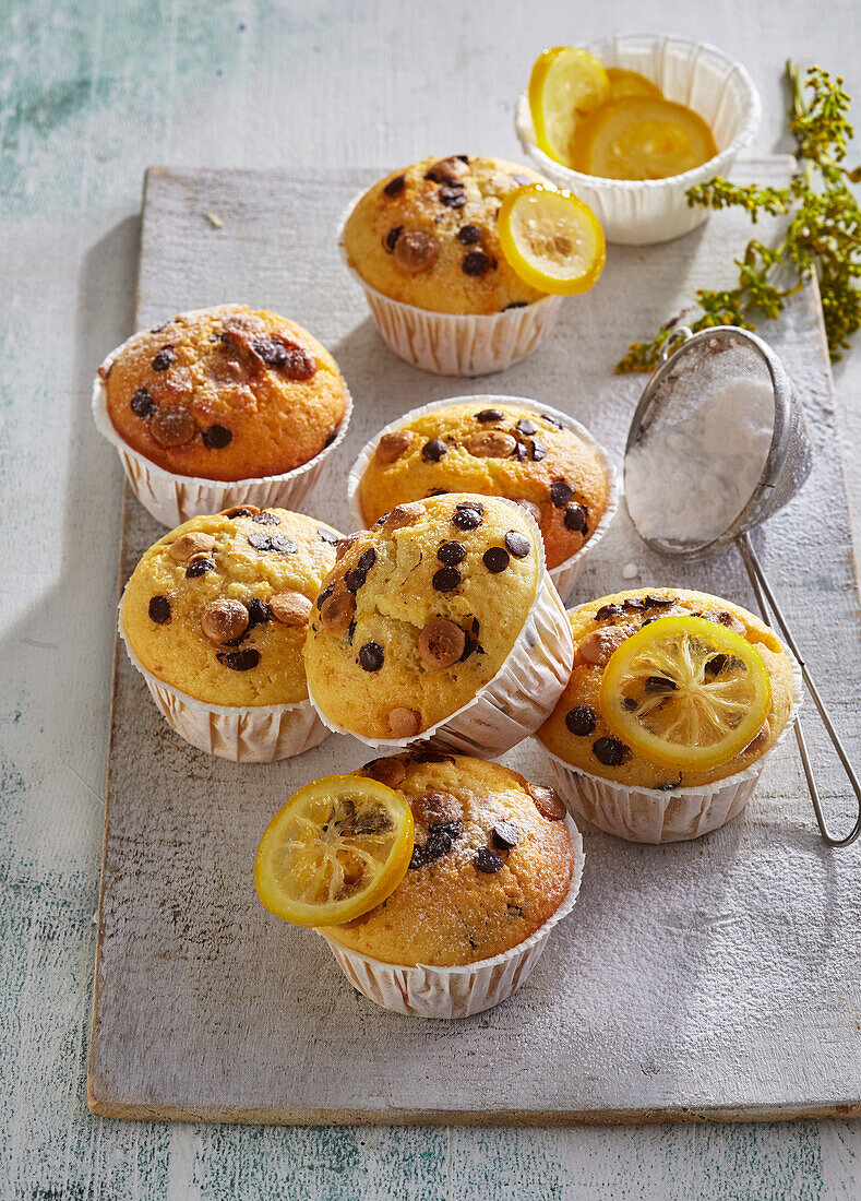 Lemon muffins with buttermilk