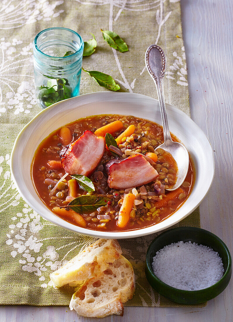 Gebackene Linsensuppe aus dem Ofen