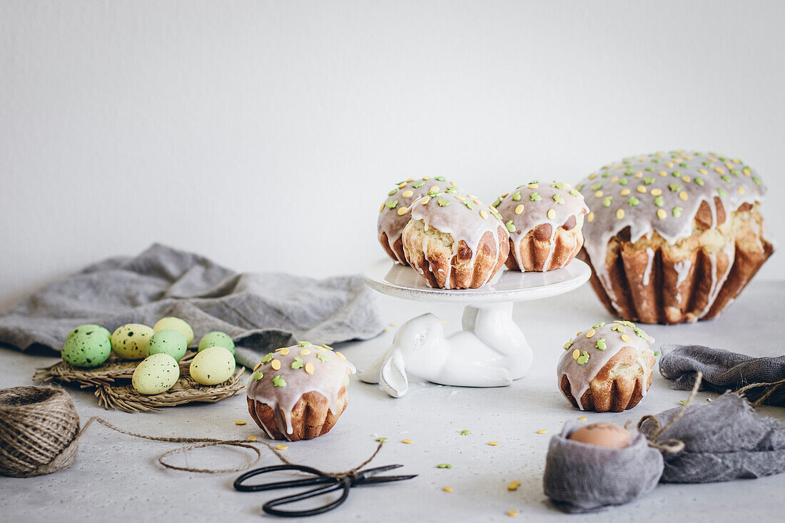 Easter brioche with sugar confetti