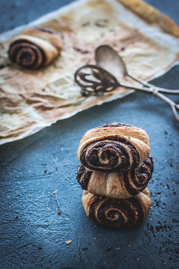 Franzbrötchen (cinnamon pastry) with a poppy seed filling