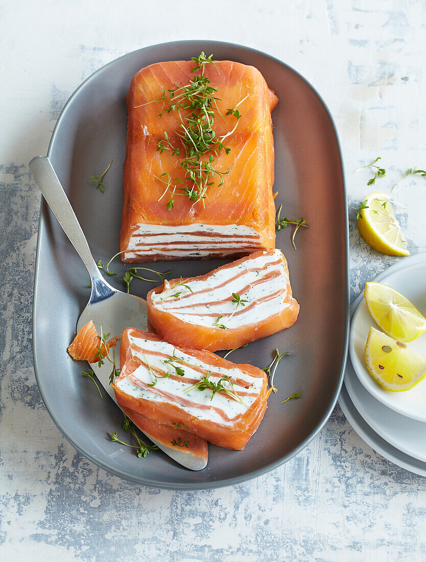 Lachs-Frischkäse-Terrine