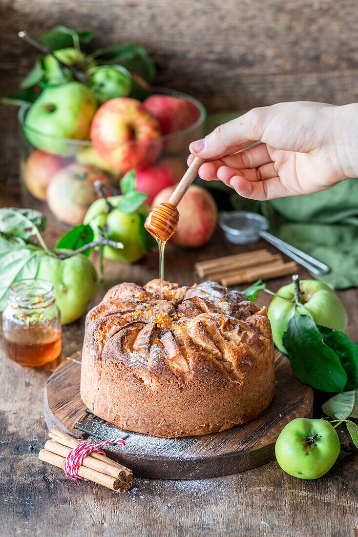 Apfelkuchen mit Honig