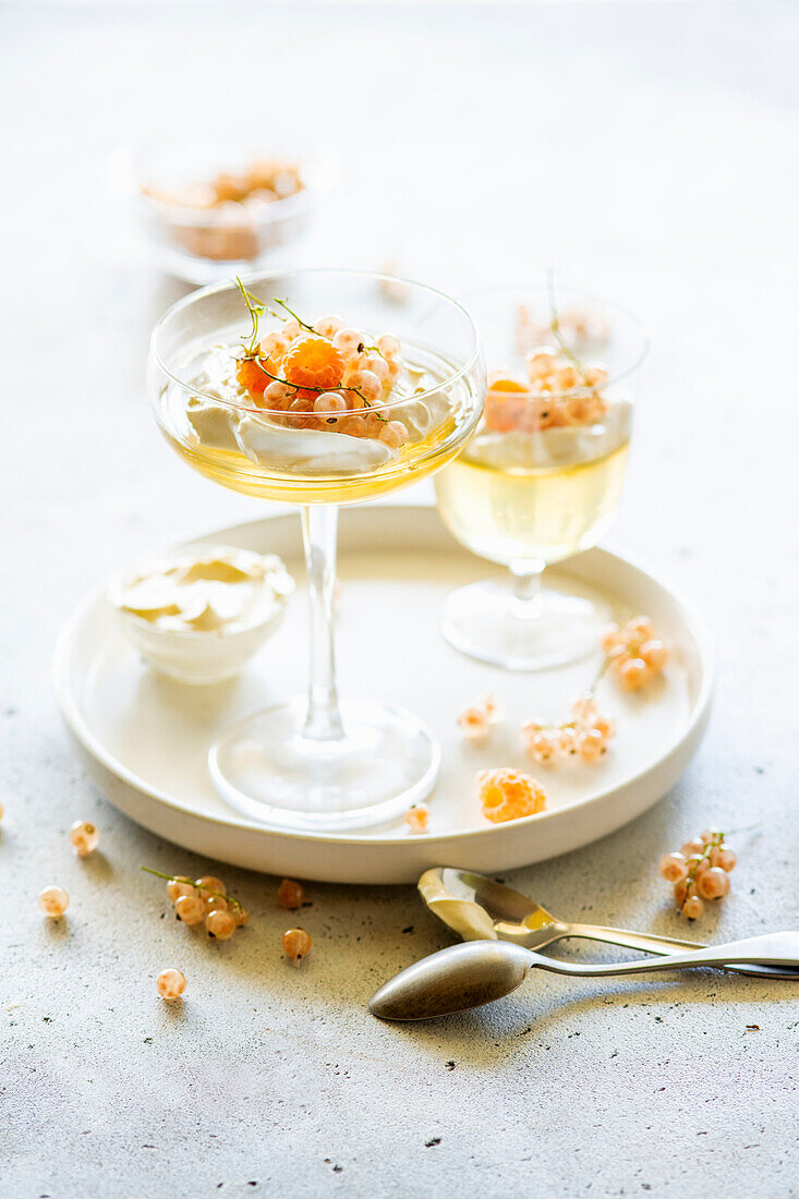 Champagne jelly