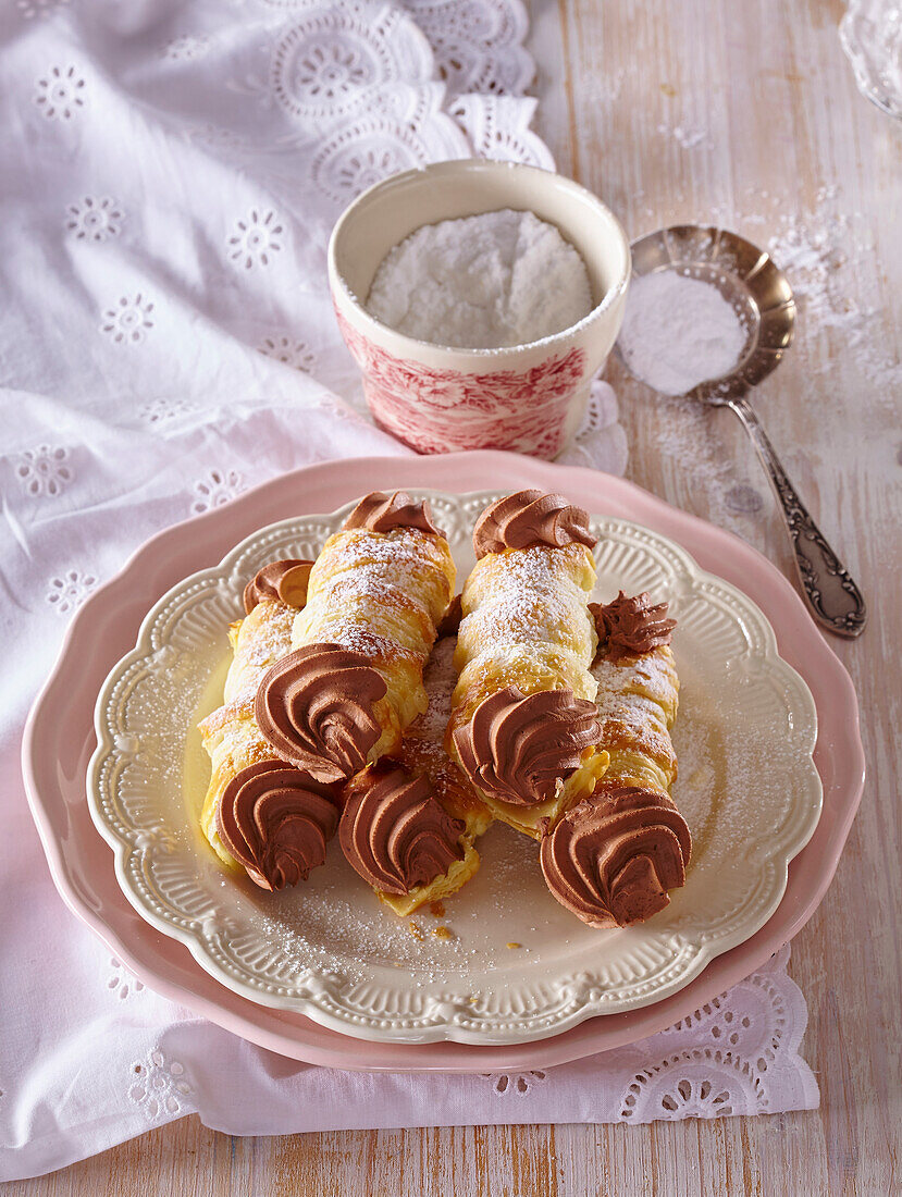 Chocolate cream horns