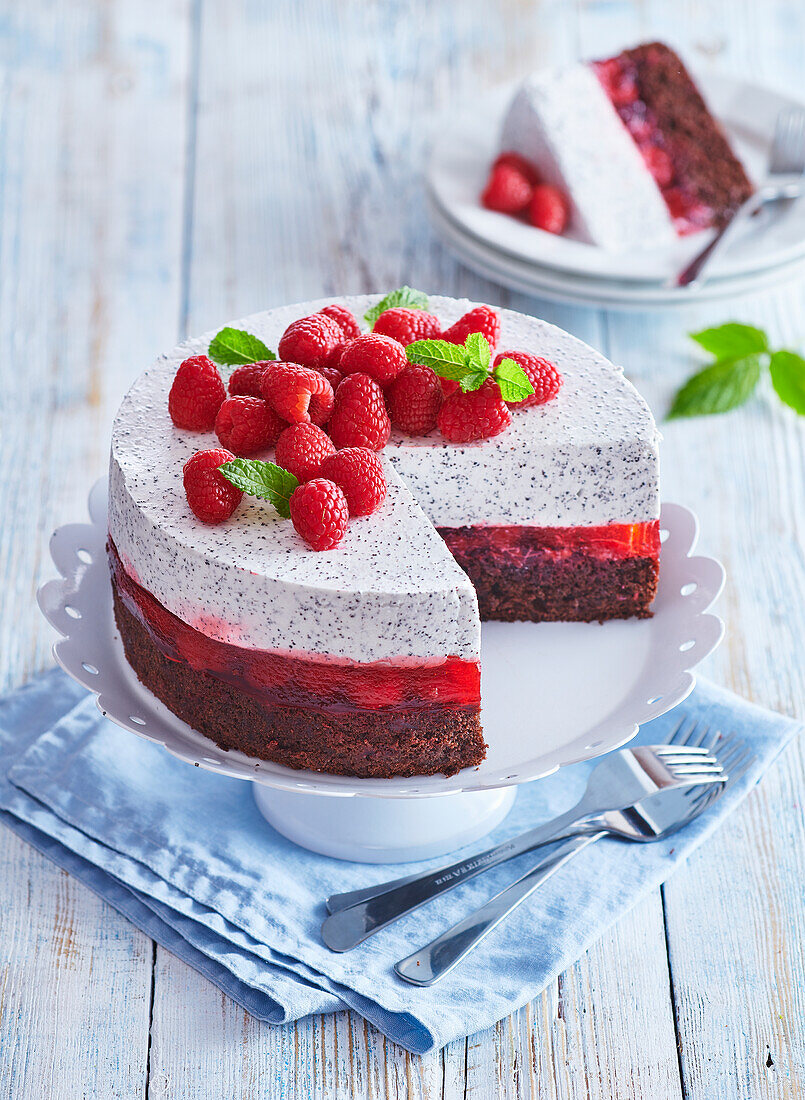 Himbeertorte mit Mohn