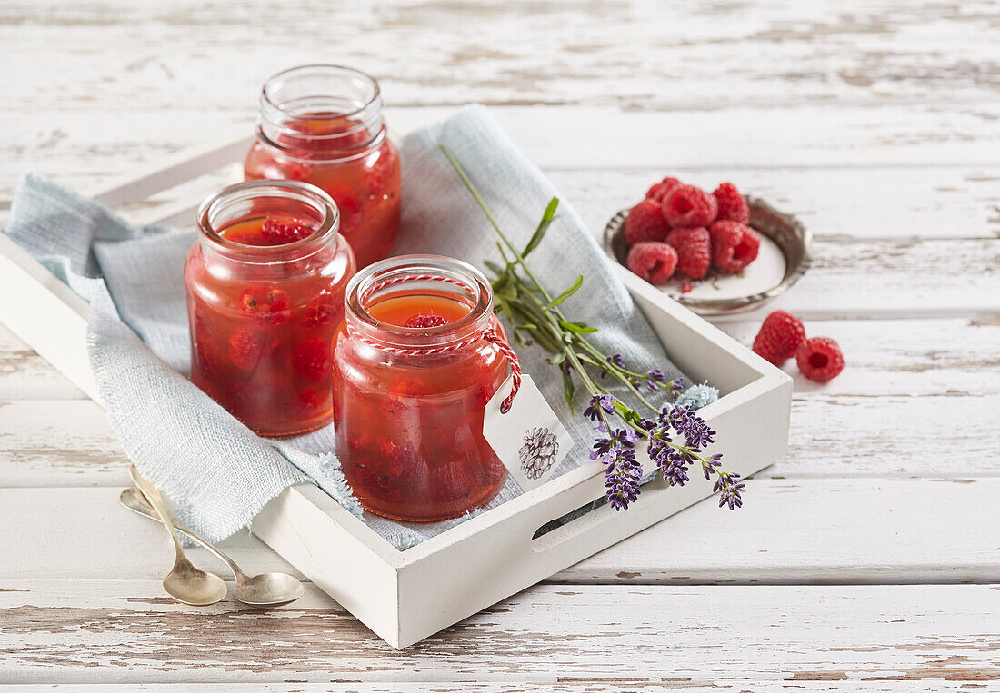 Himbeergelee mit Lavendel