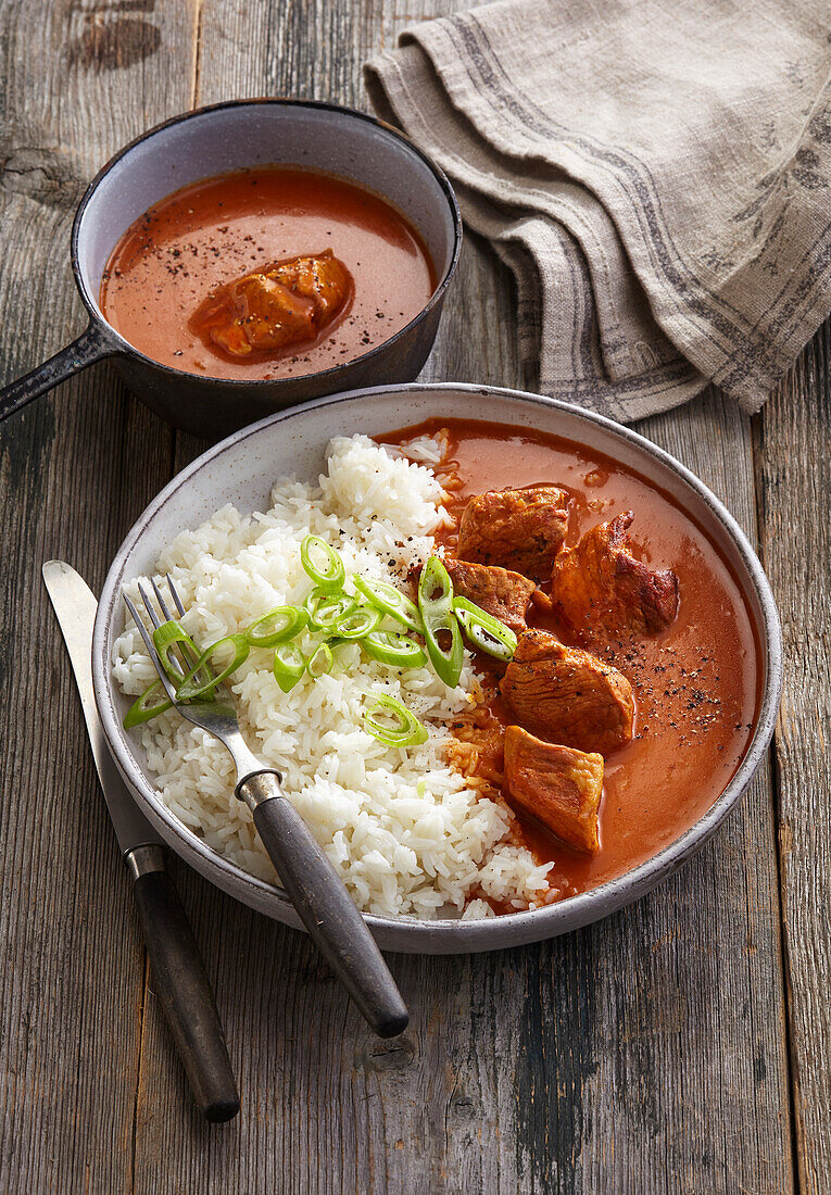 Pork shoulder with pepper sauce