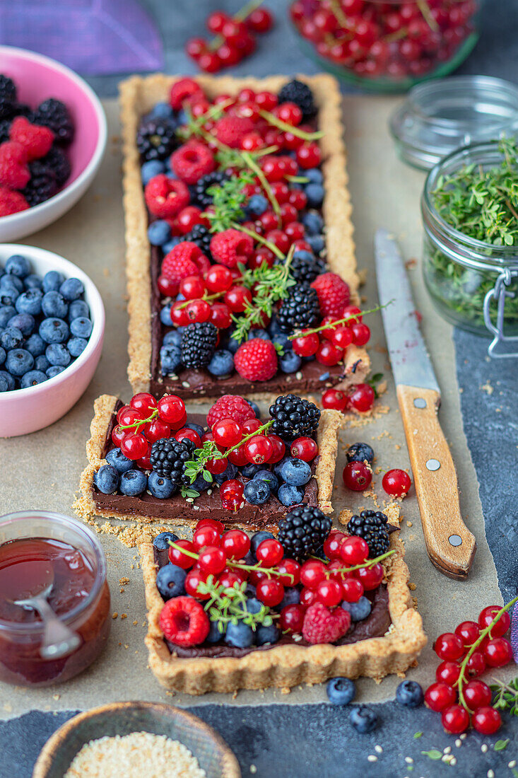 Vegan chocolate tart with fresh berries