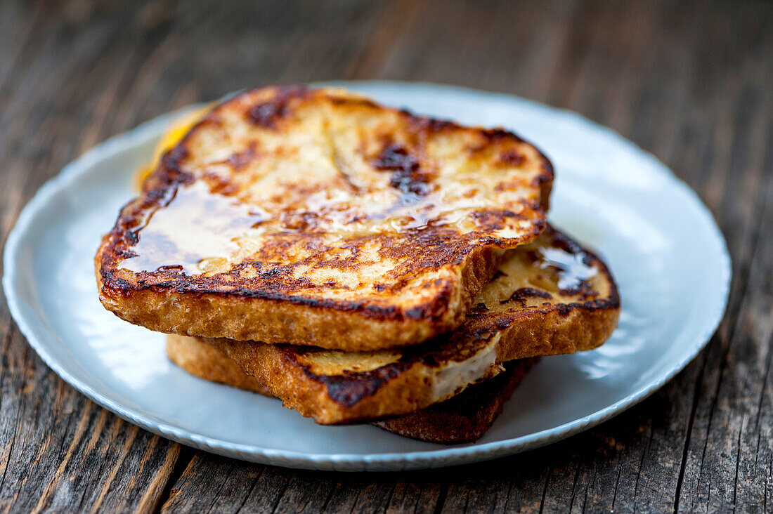 French Toast mit Holundersirup