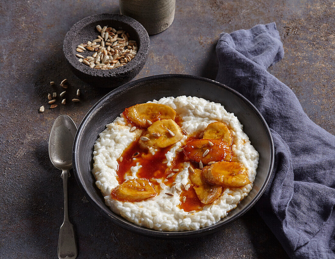 Rice pudding with caramelized banana