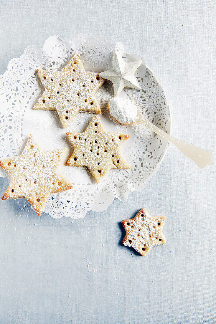 Ginger and lemon stars