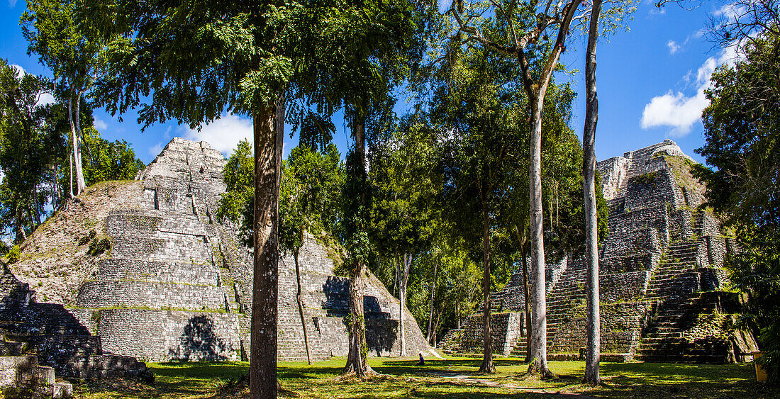 Antike Maya Tempelruinen, Yaxha, Guatemala, Mittelamerika