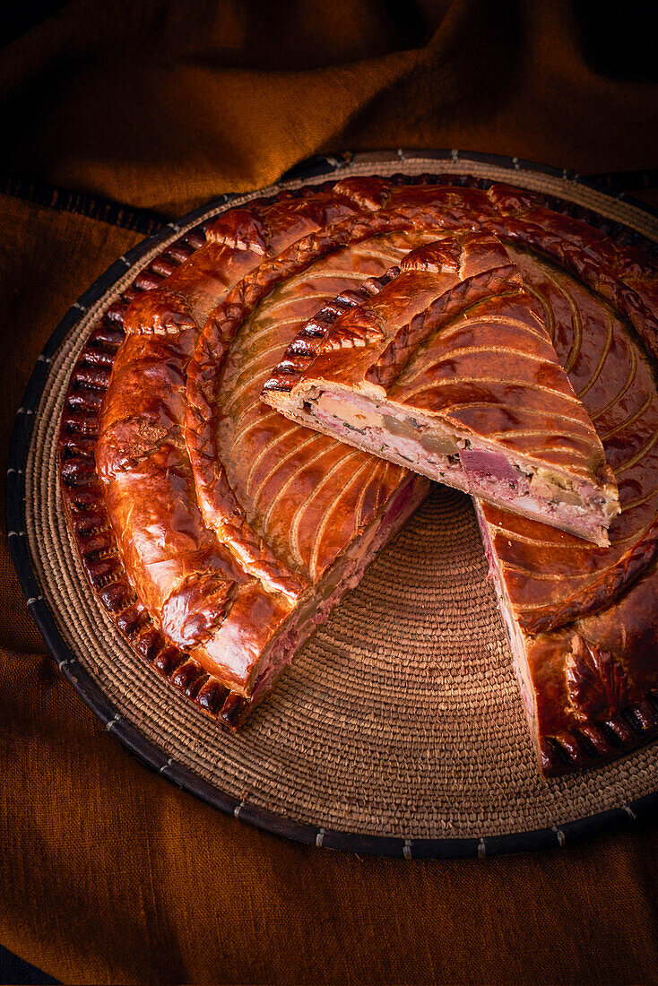 Spicy pithivier, sliced
