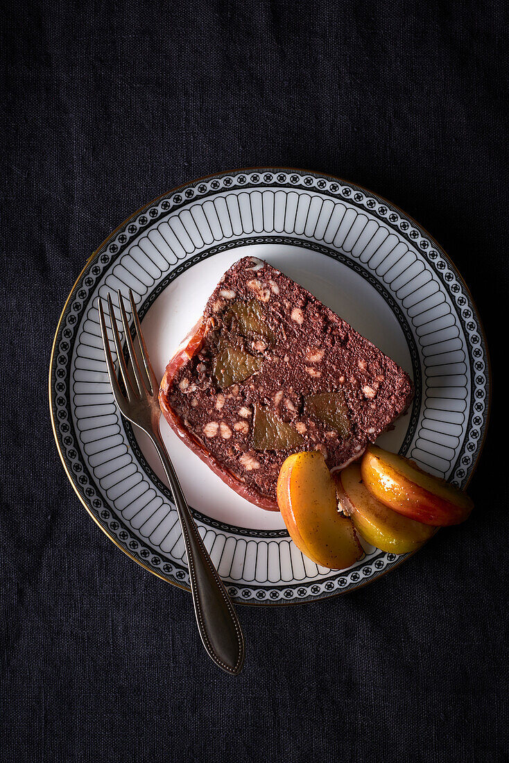 Blutwurst-Terrine mit Apfel