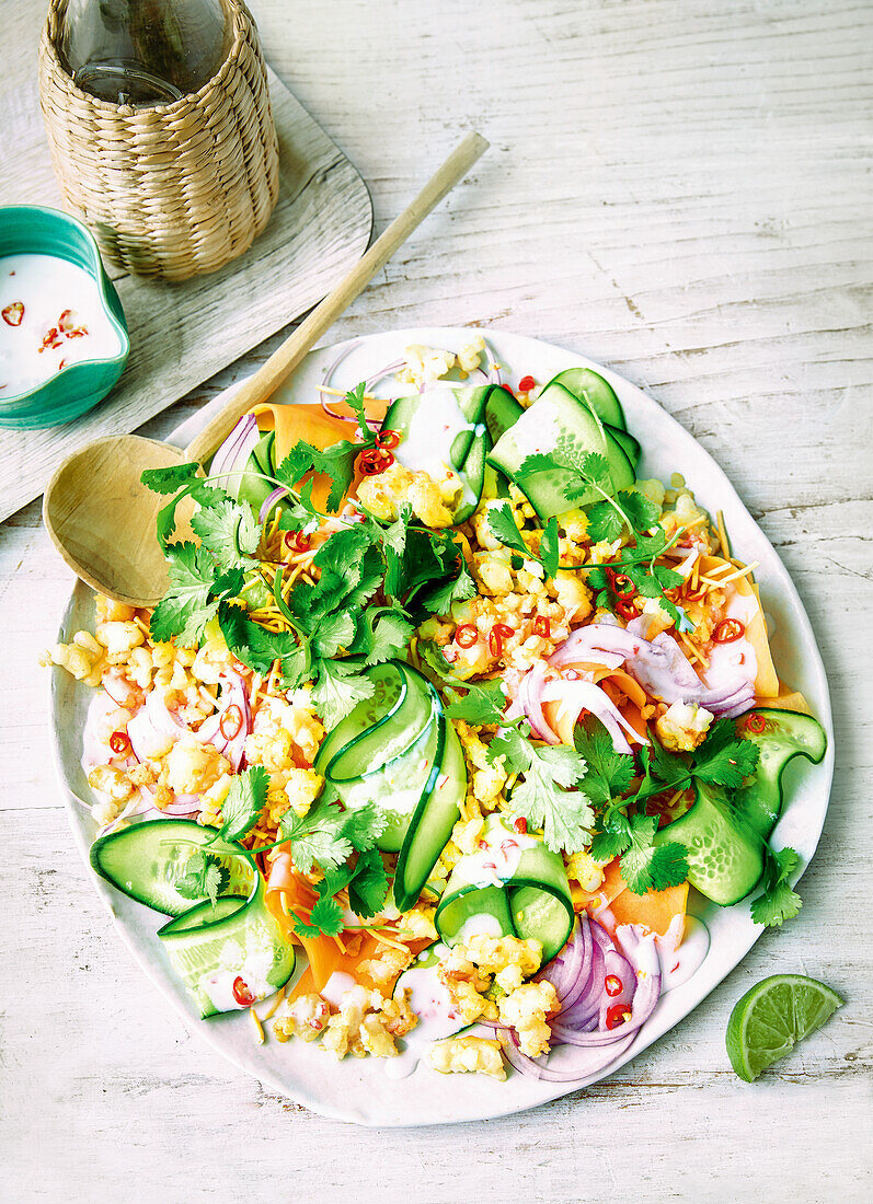 Thai prawn and papaya salad