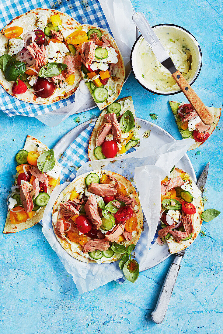 No-Cook Sommerpizza mit Dosenthunfisch