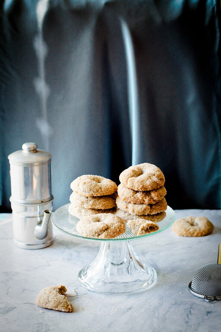 Ciambelle al Vino (Italian wine bisuits)