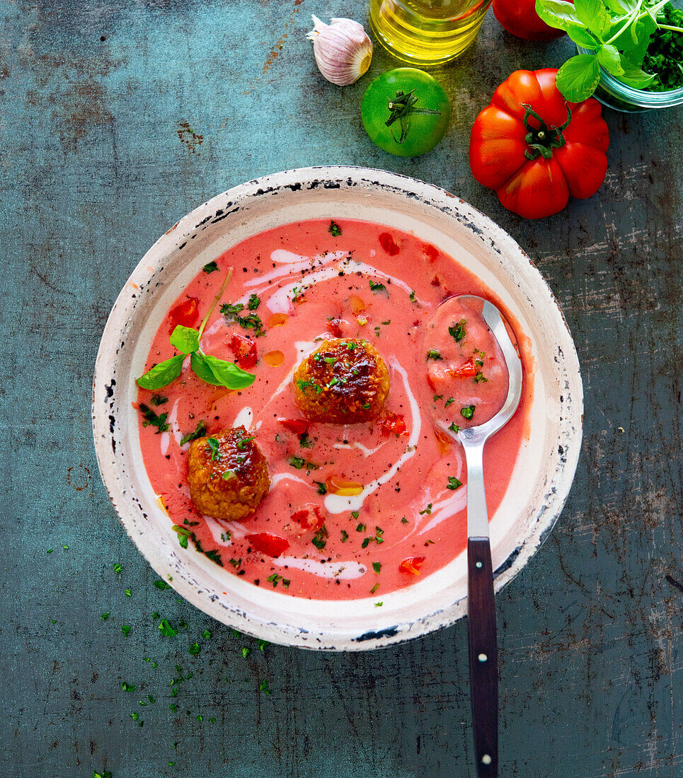 Tomato soup with vegan 'meatballs'