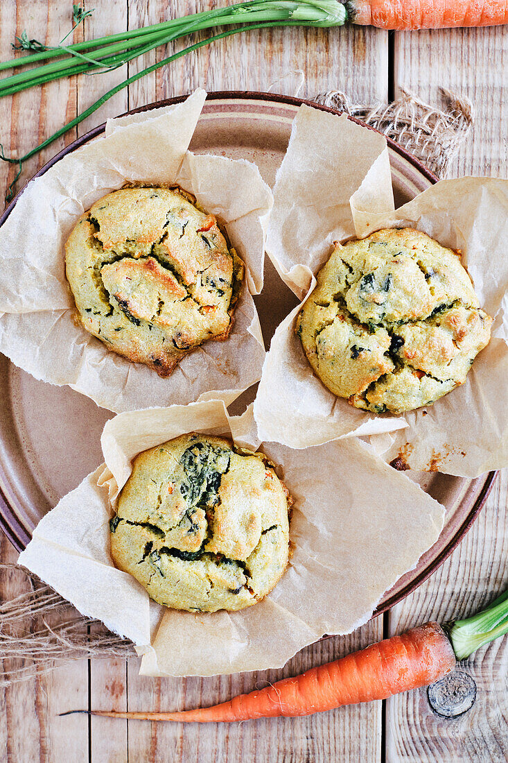 Vegane Bärlauch-Polenta-Muffins