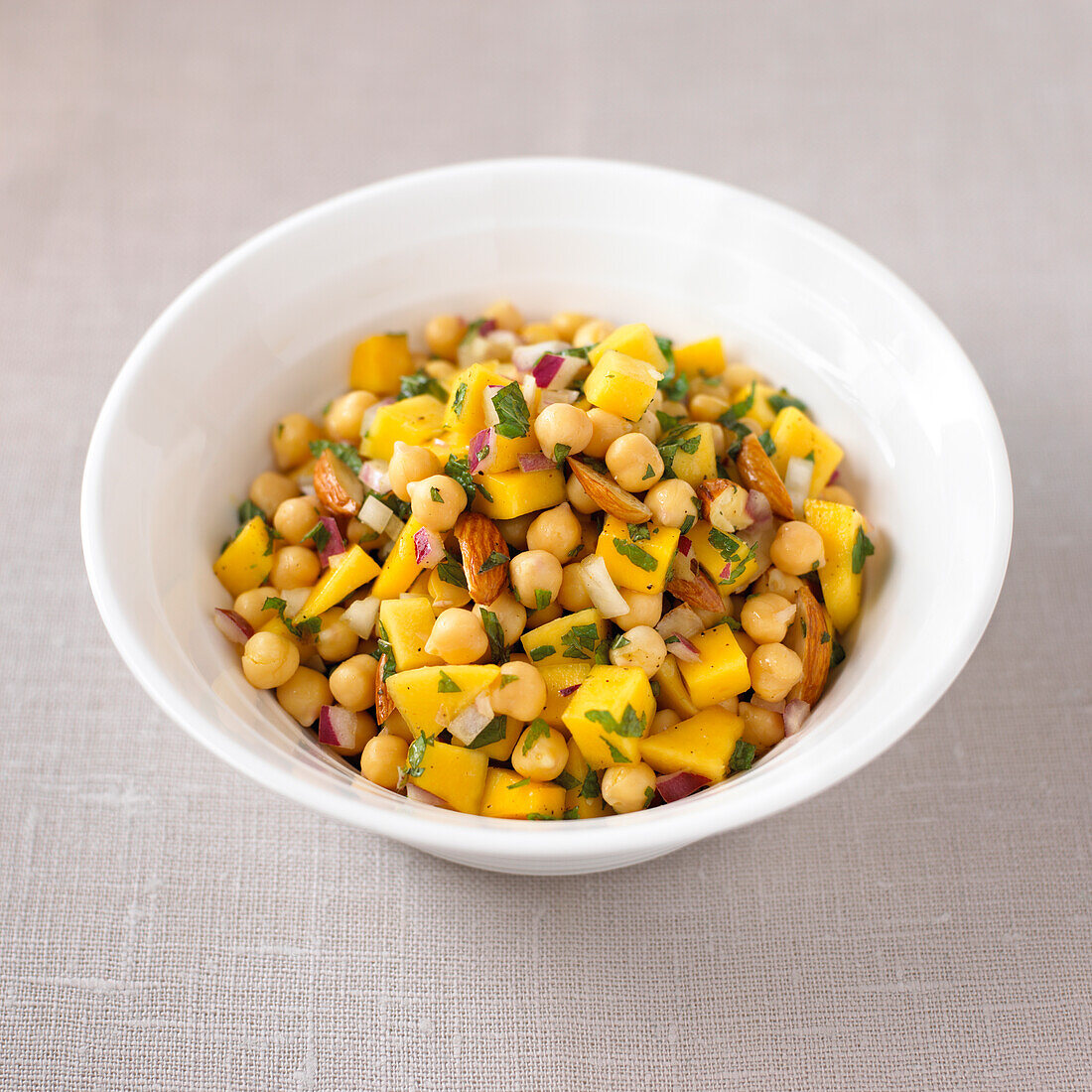 Curried chickpeas with mango