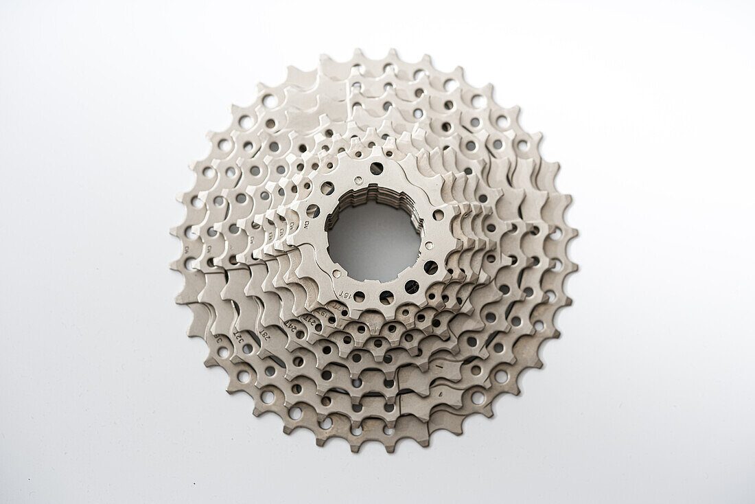 Gears, sprockets and chain of a mountain sports bike