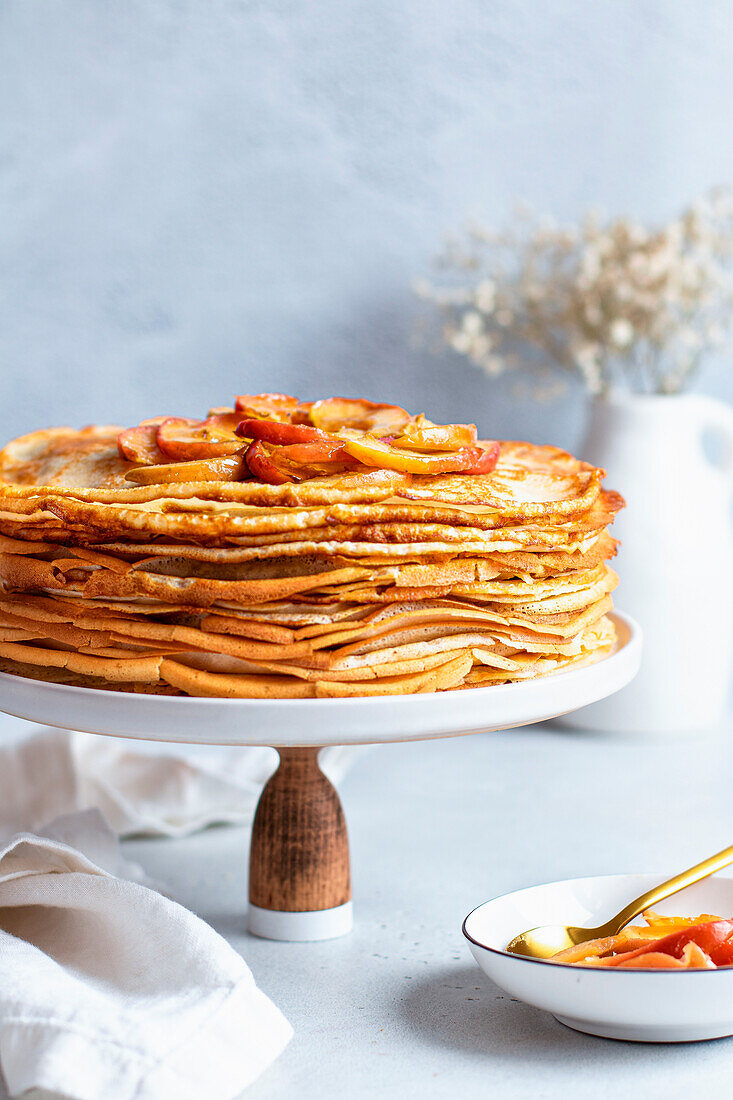 Pancakes with caramelized apples