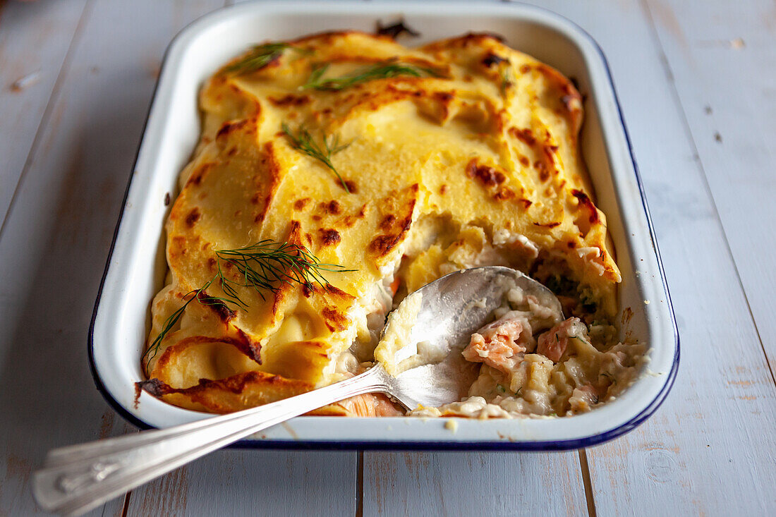 Fish pie with potatoes