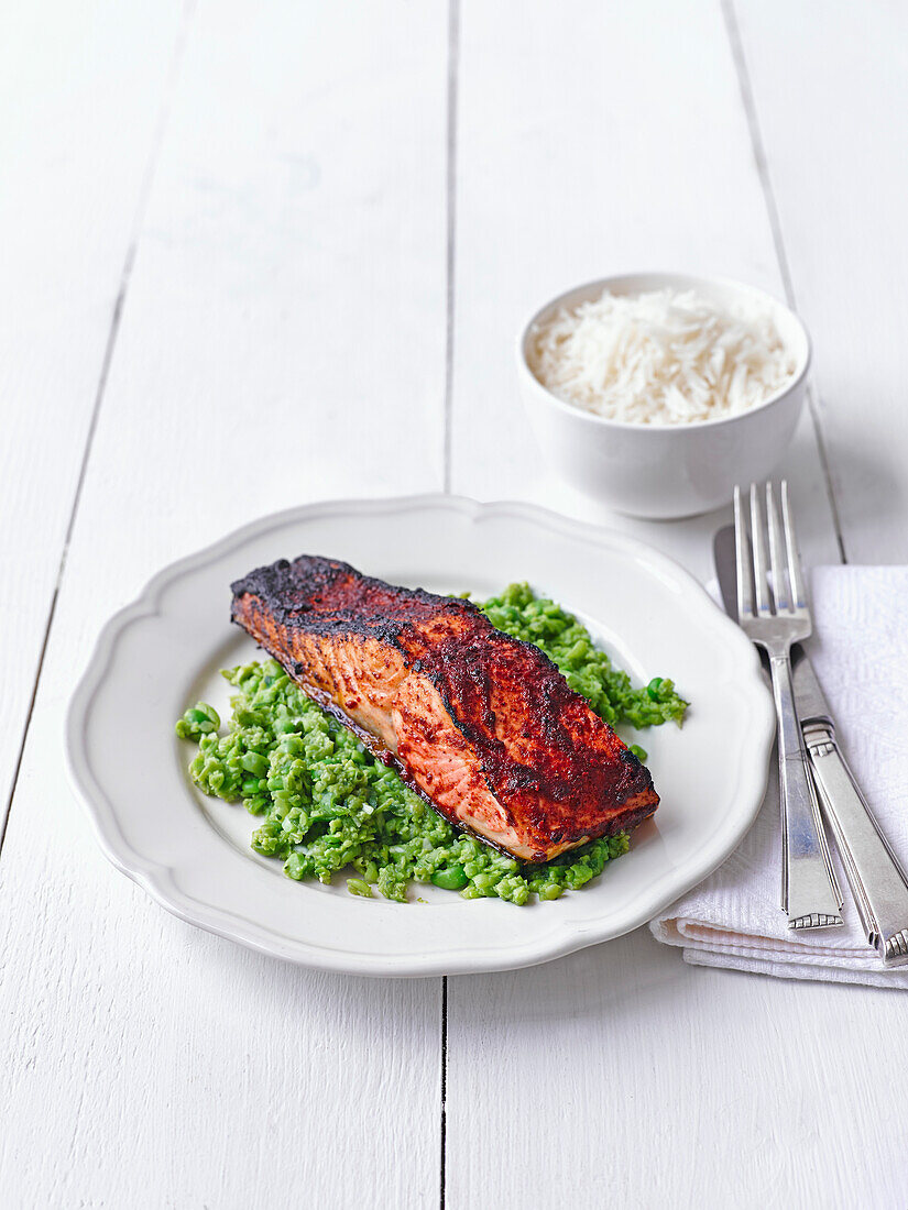 Spiced grilled salmon with pea and mint mash
