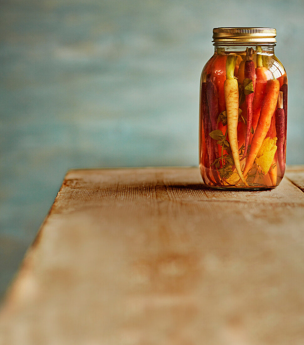 Lacto-fermented carrots