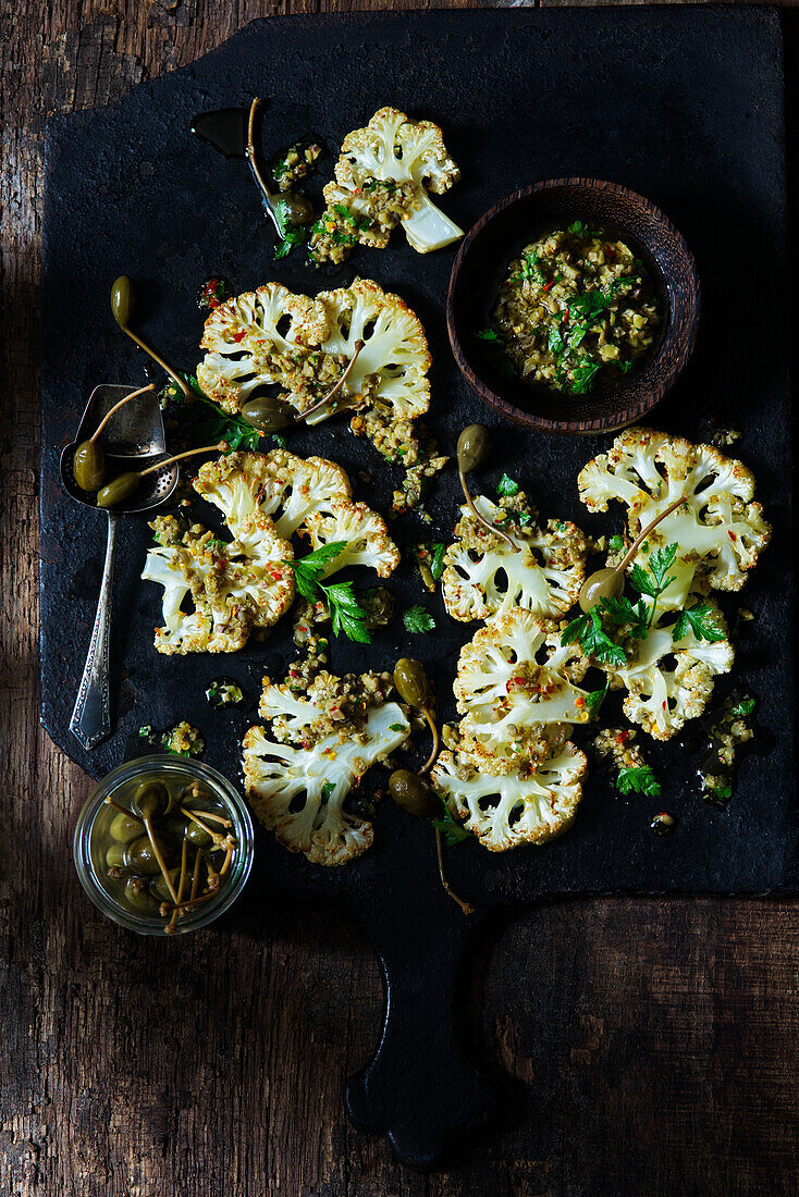 Roasted cauliflower slices with caper apples