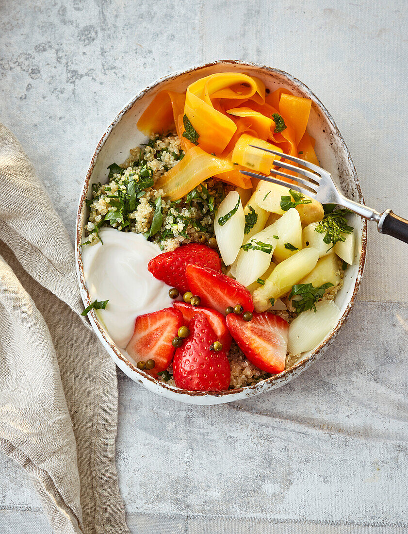 'Primavera’ Vegan Quinoa Bowl