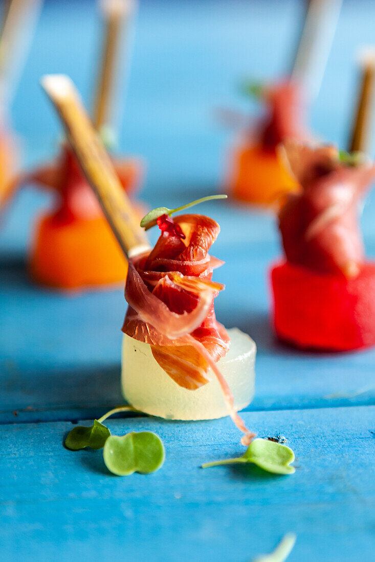 Melonenspiesschen mit Parmaschinken