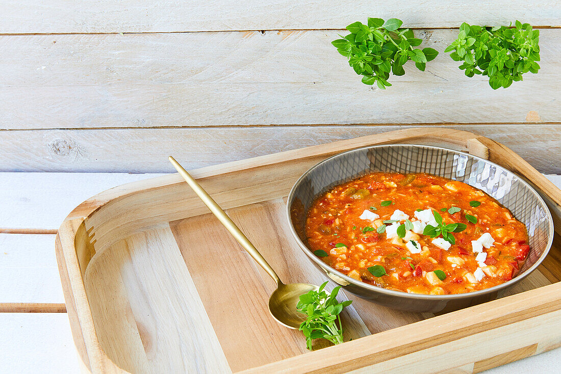 Tomato and rice stew